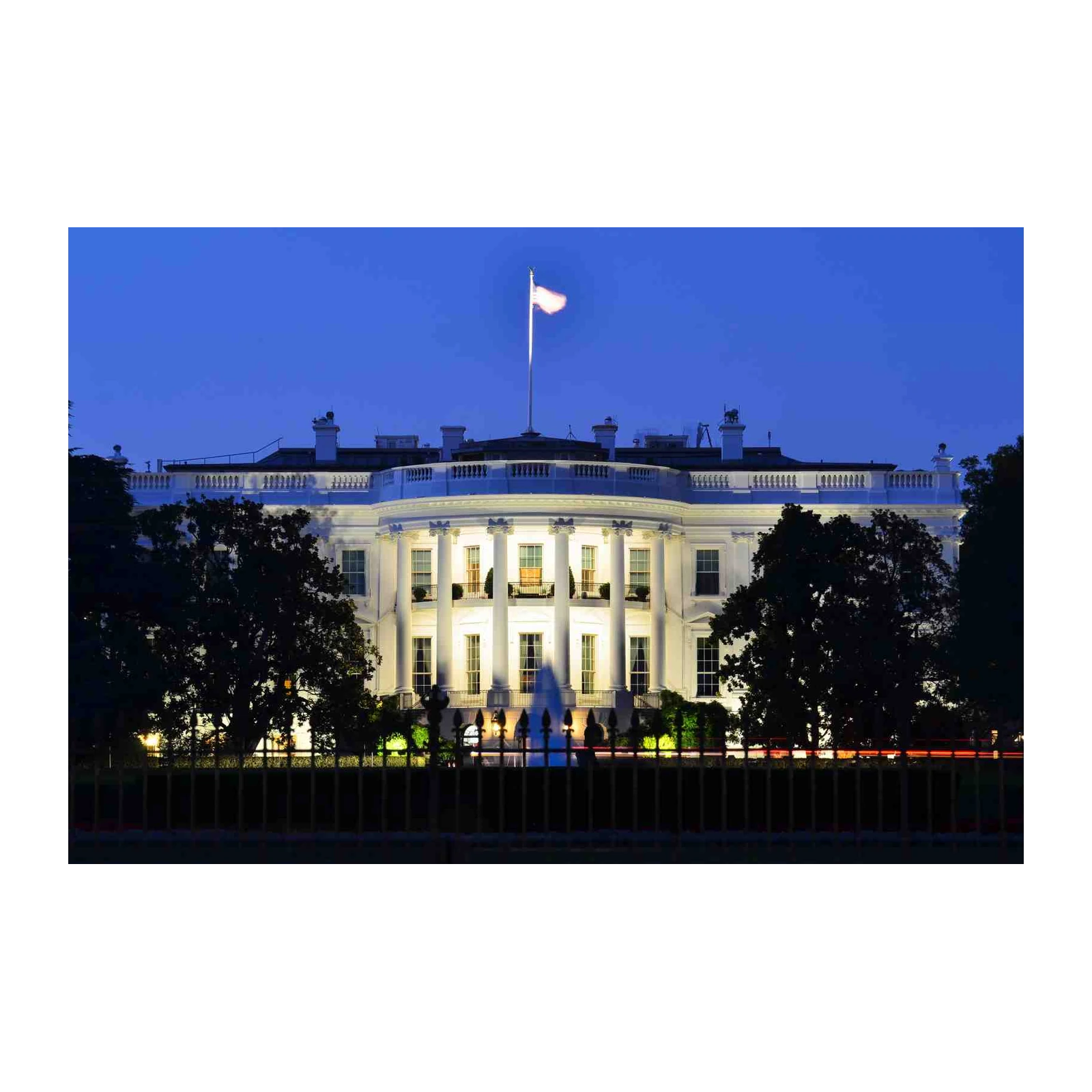 Iconic White House Dusk Wall Art