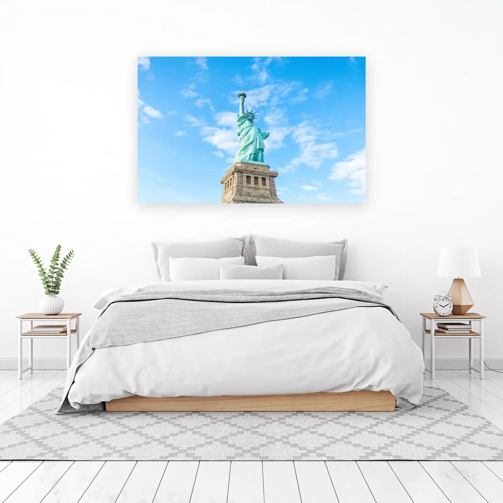 Iconic Statue of Liberty Wall Art