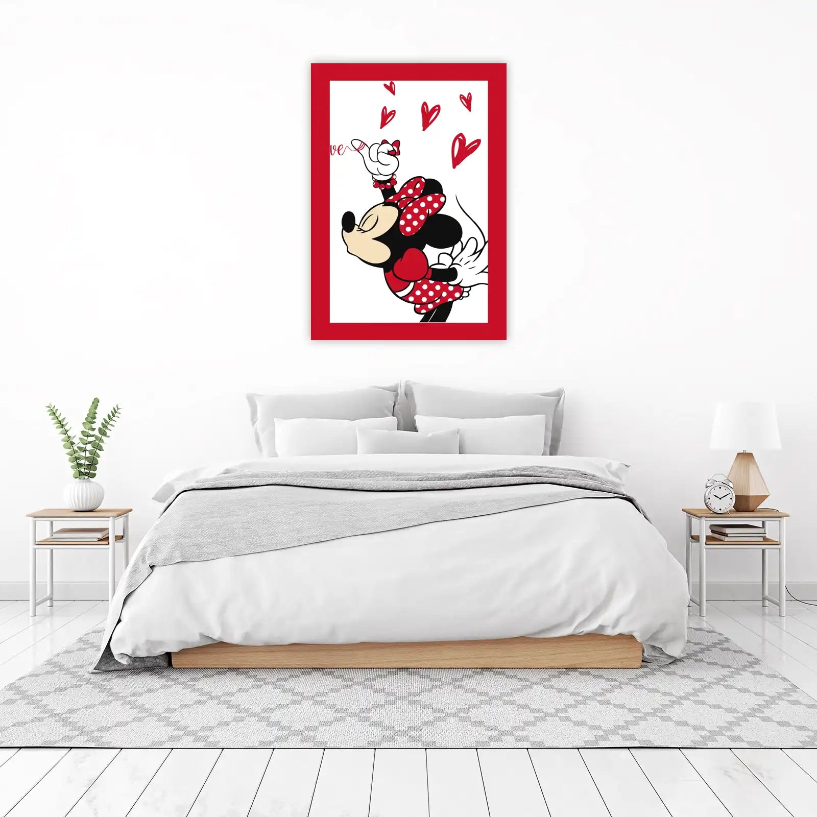 Minnie Mouse 'Love' Hearts Wall Art
