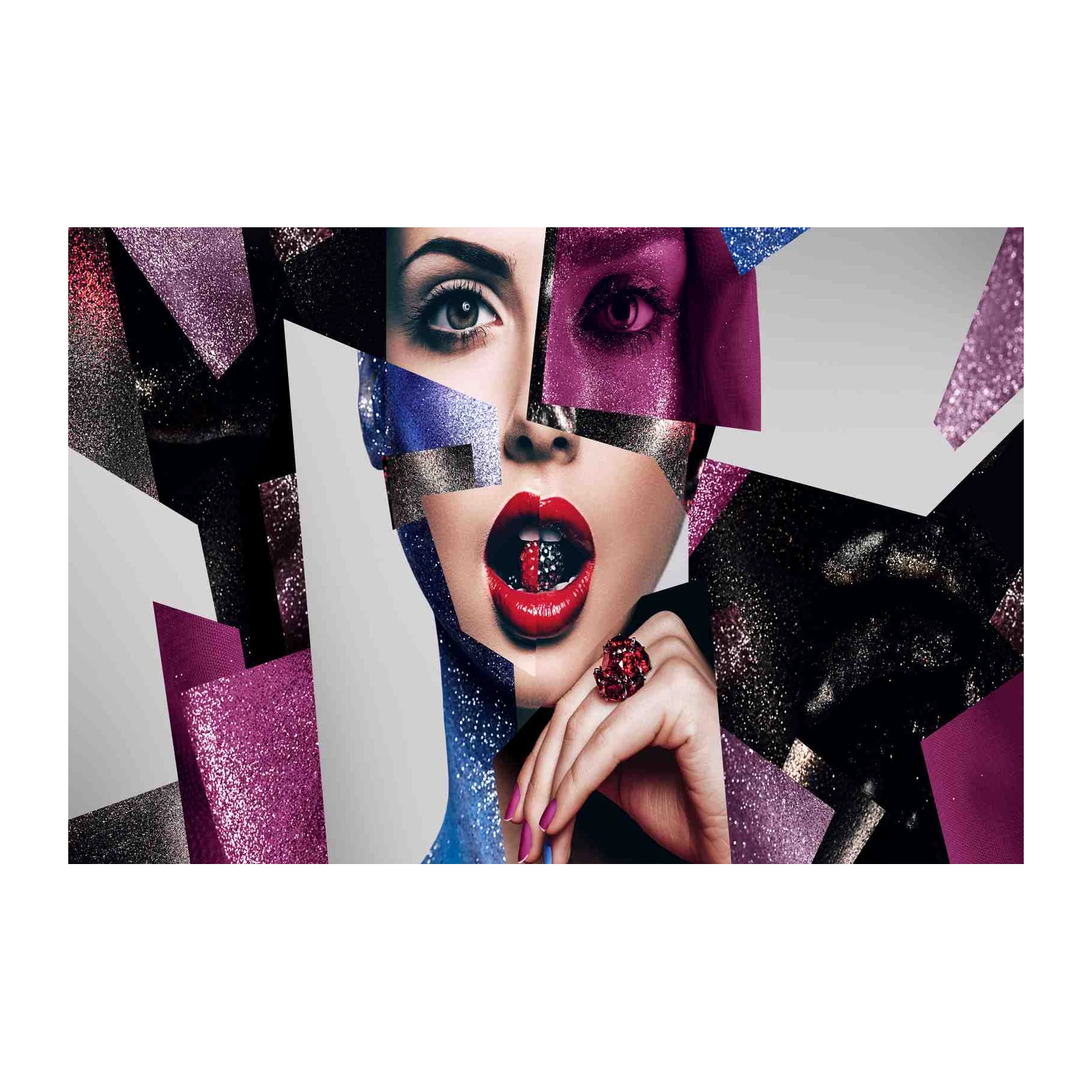 Glamorous Pop Art Woman Wall Art