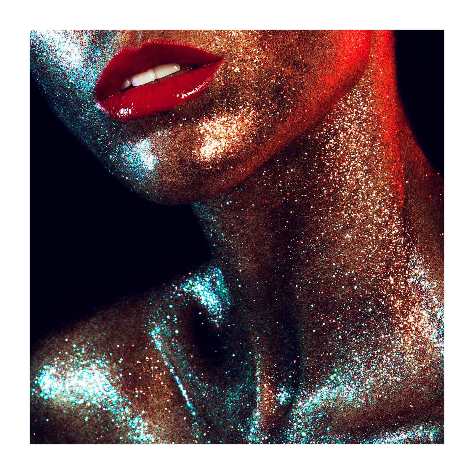 Glamorous Glitter Lips & Neck Wall Art