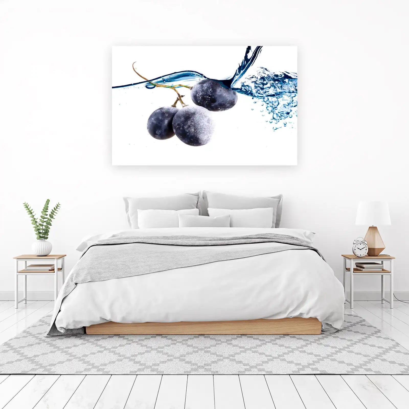 Juicy Grapes Water Splash Wall Art