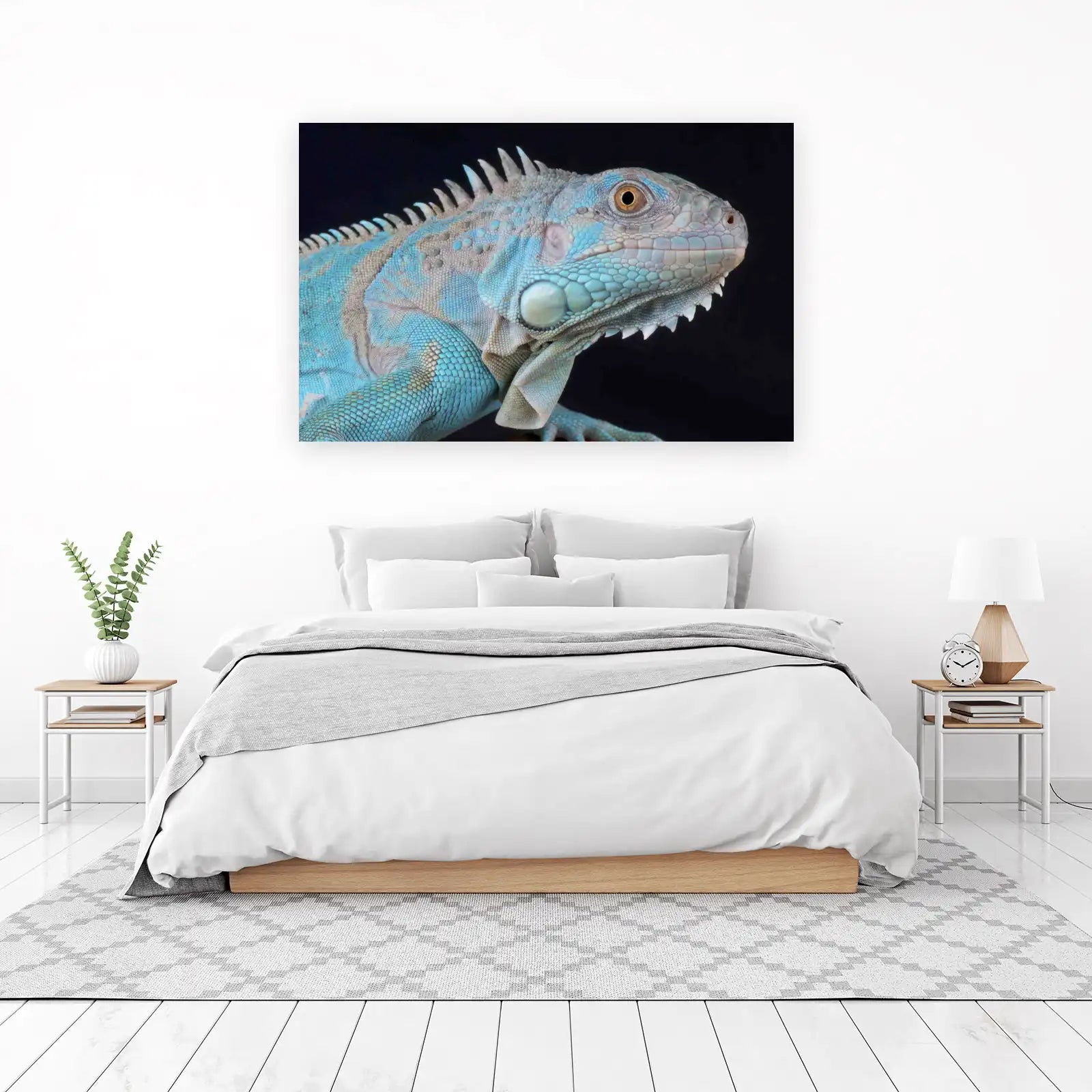 Vibrant Blue Iguana Close-Up Wall Art