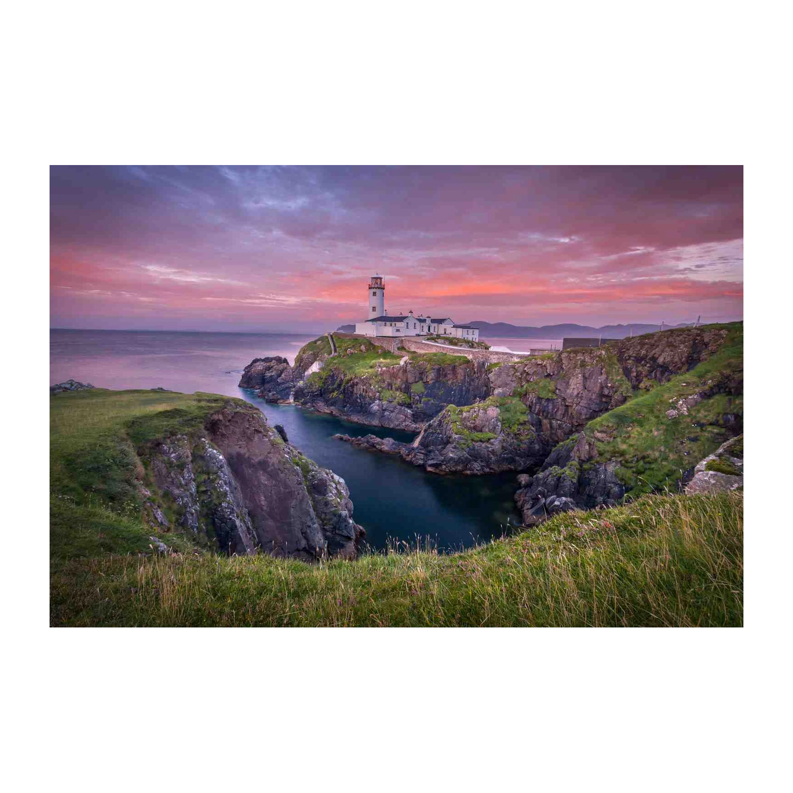 Serene Lighthouse Sunset Wall Art
