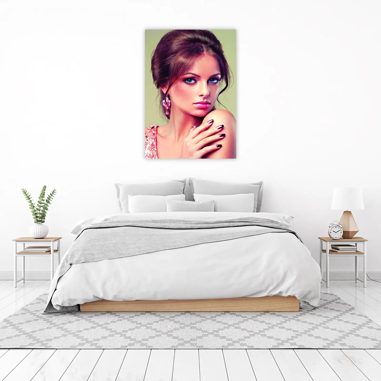 Glamorous Eyes & Nails Wall Art