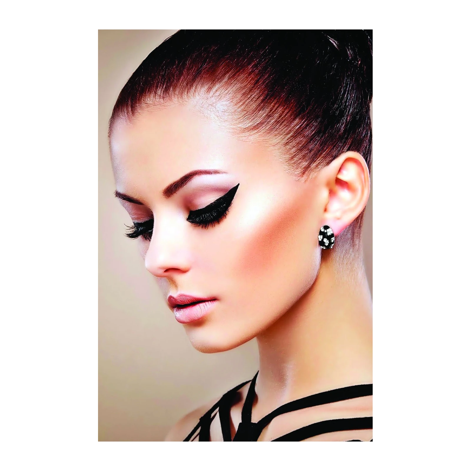 Elegant Diva Portrait Wall Art