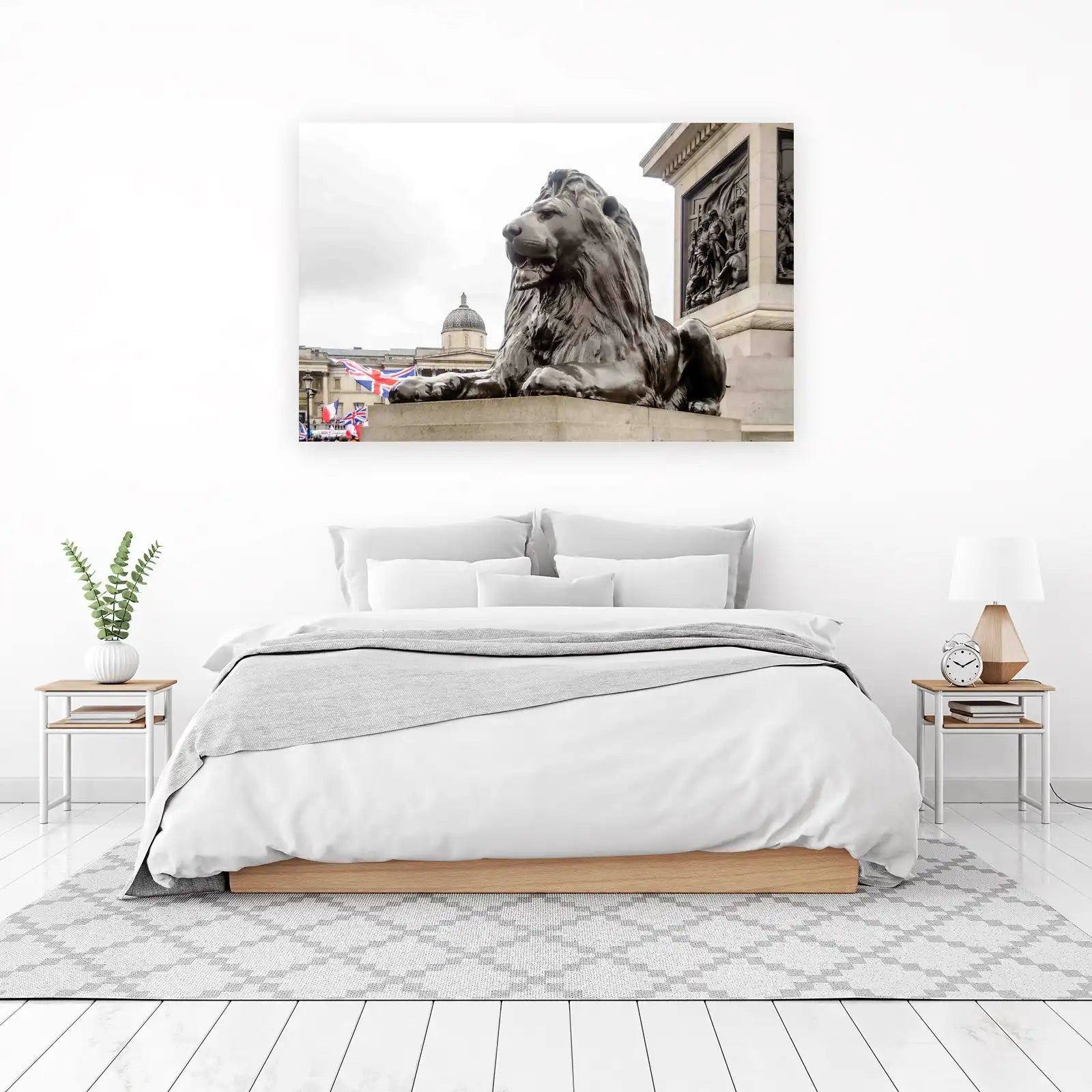 Majestic Lion of Trafalgar Square Wall Art