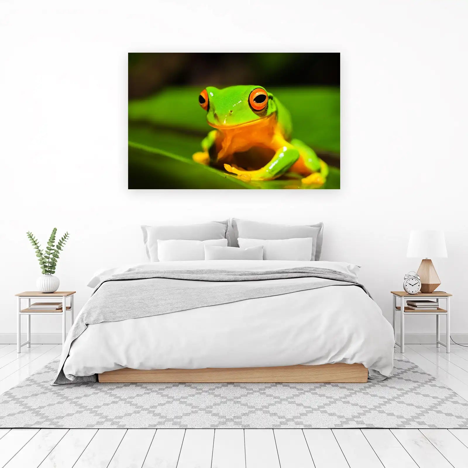 Vibrant Tree Frog Nature Art Wall Art