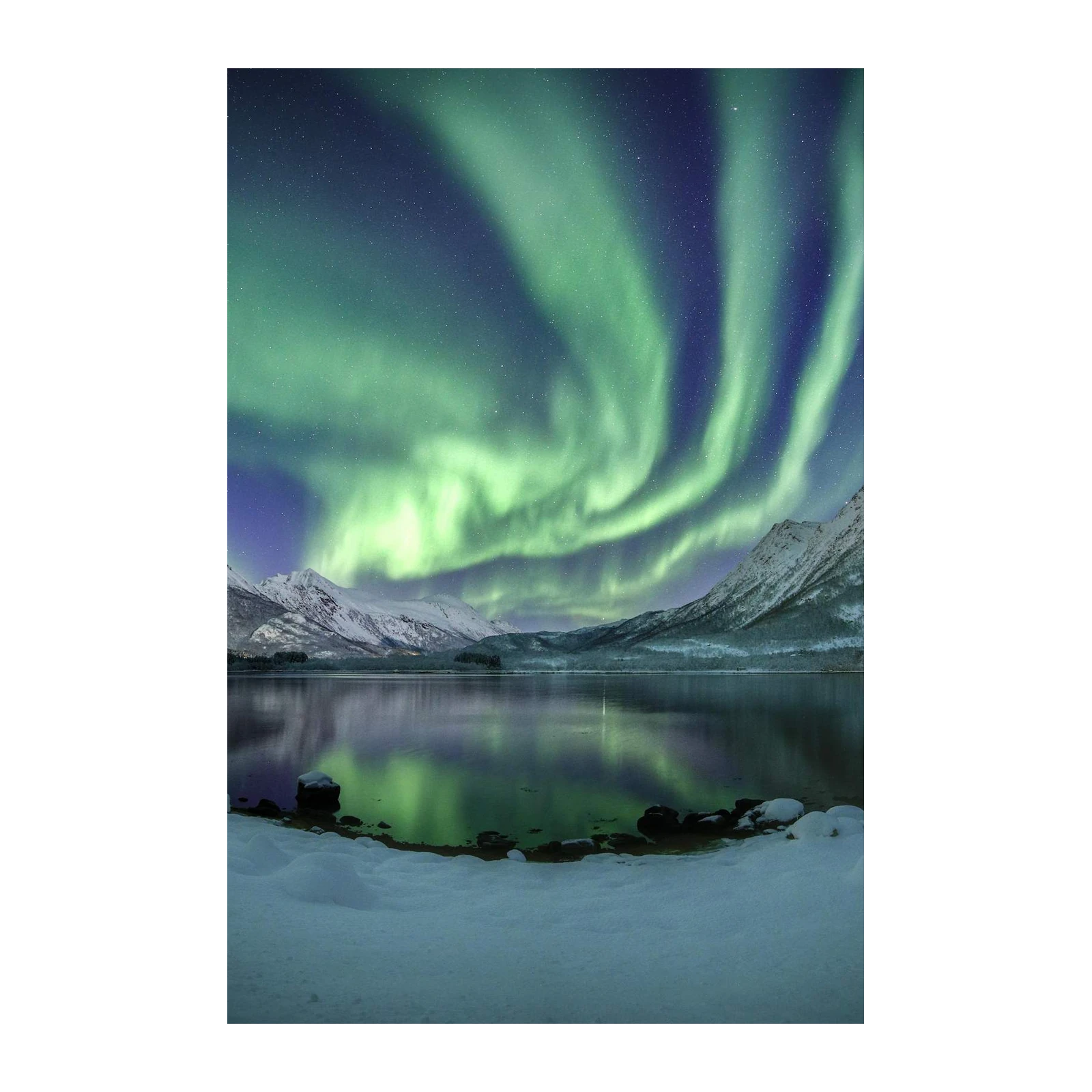 Majestic Aurora Borealis Landscape Wall Art