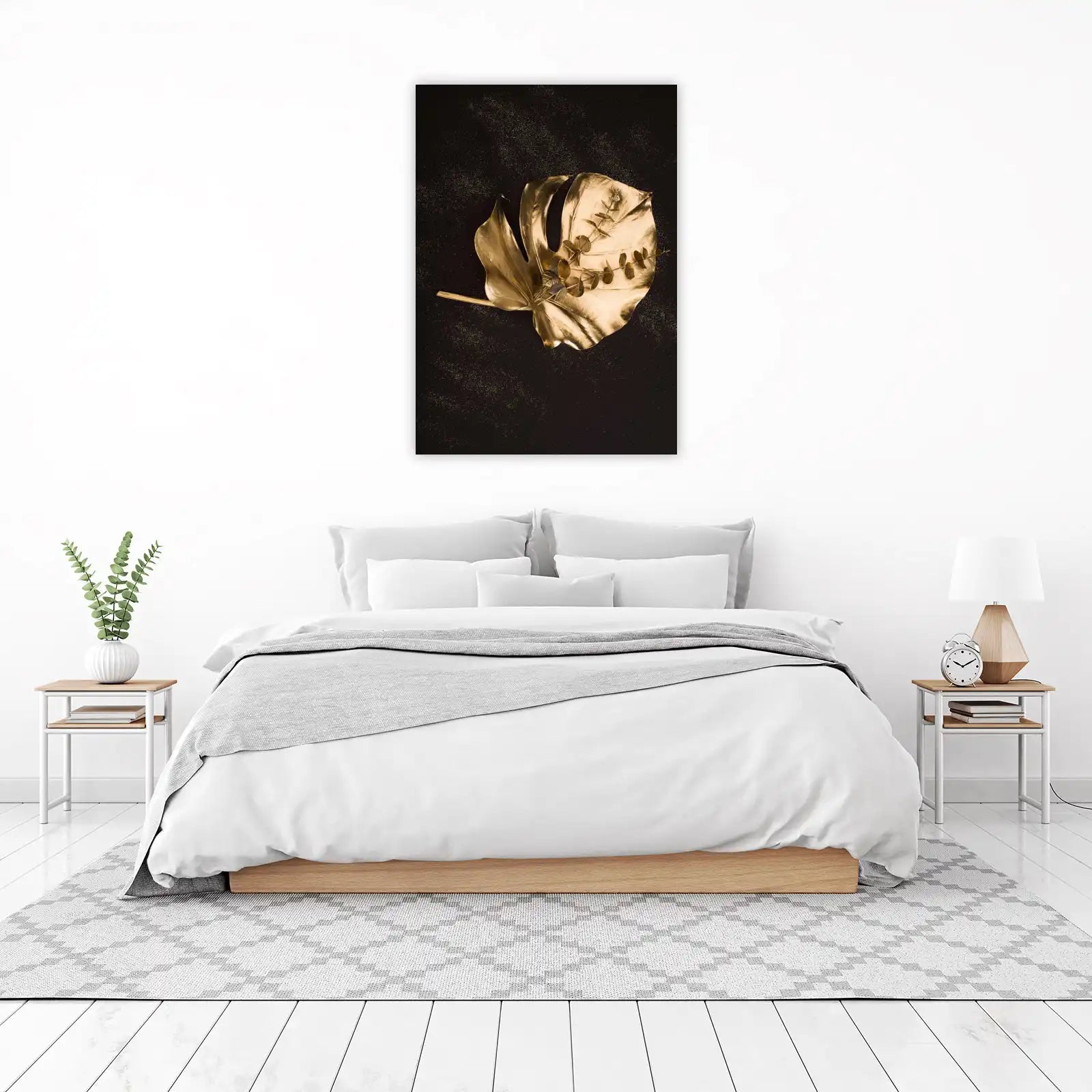 Luxurious Gold Monstera Leaf Wall Art