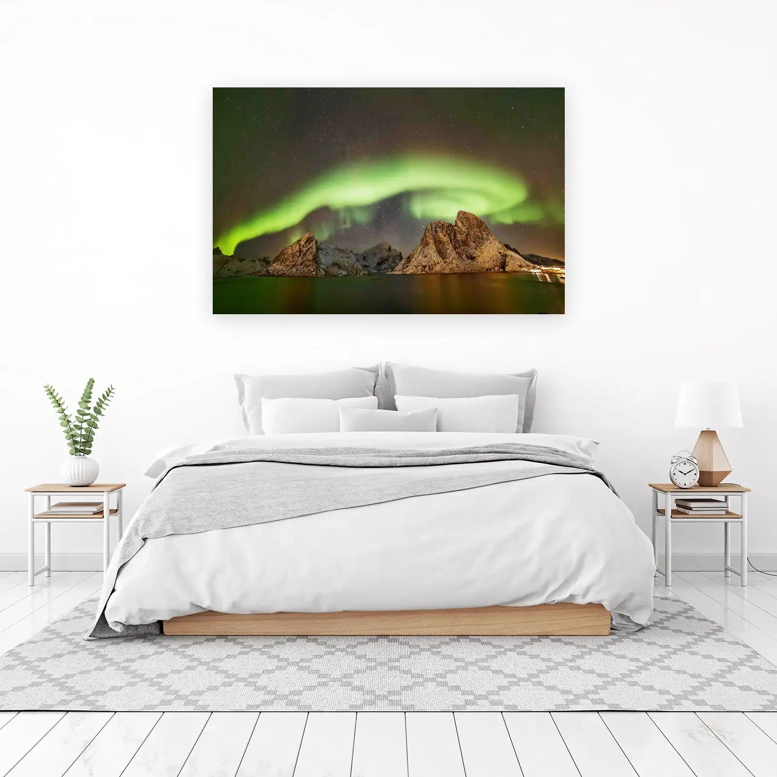 Majestic Aurora Borealis Mountains Wall Art
