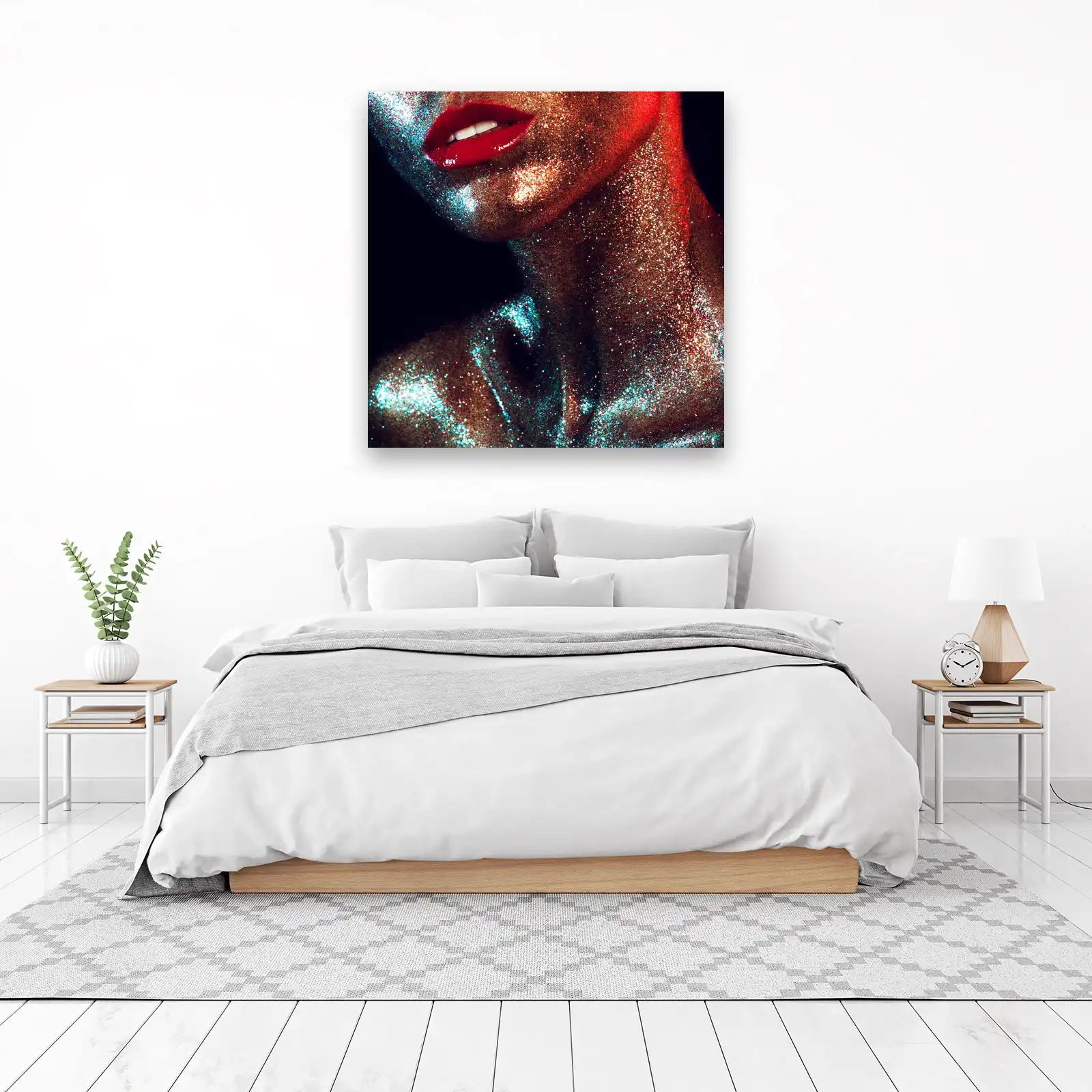 Glamorous Glitter Lips & Neck Wall Art