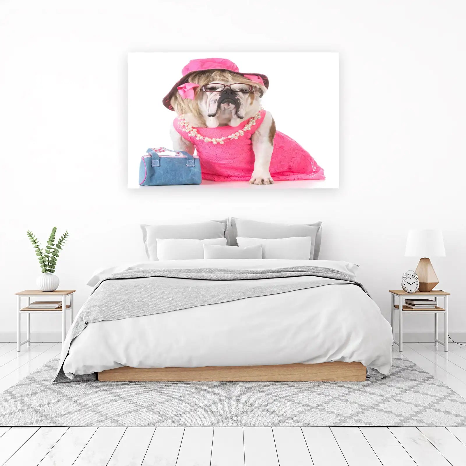 Chic Bulldog Diva Fashion Dog Wall Art