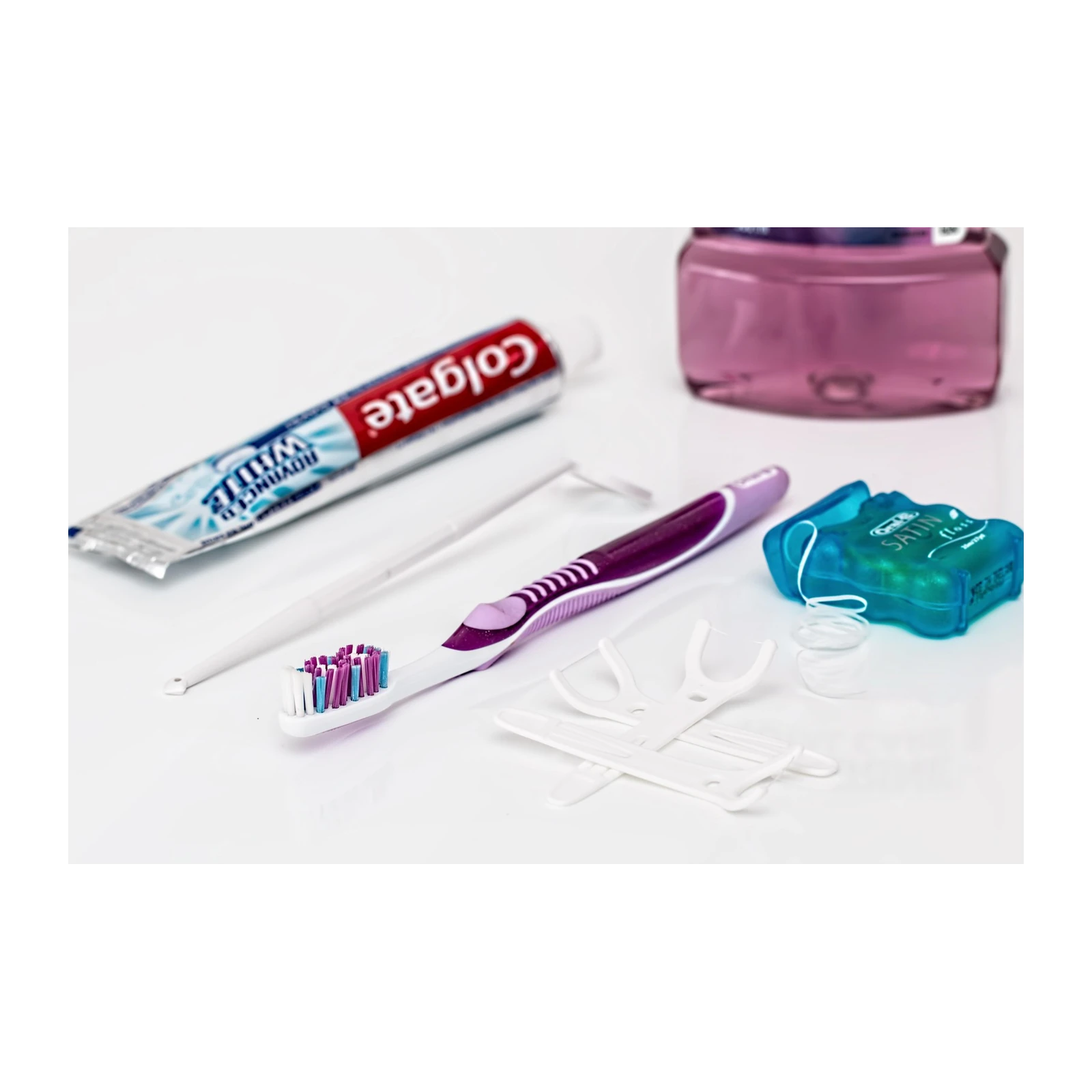Oral Hygiene Essentials Toothbrush & Floss Wall Art